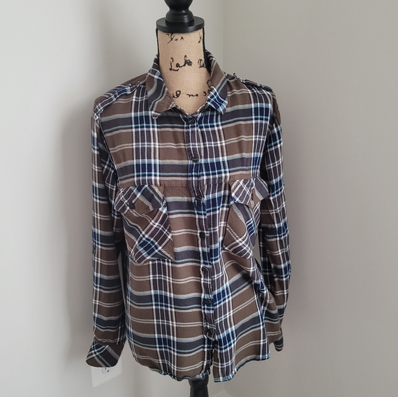 Sanctuary Plaid Shirt - Picture 3 of 11
